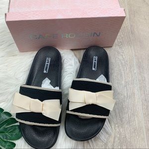 Cape Robbin Shoes - Cape Robbin Seersucker Bow Black Sandals Slides Cape Robbin Shoes - Cape Robbin Seersucker Bow Black Sandals Slides